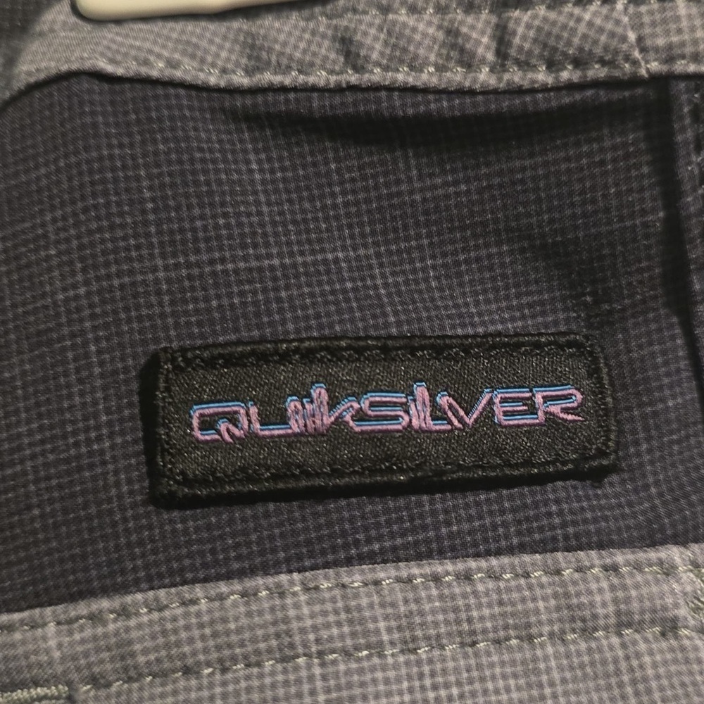 Quiksilver Men's Navy and Purple Board Shorts - Picture 12 of 16